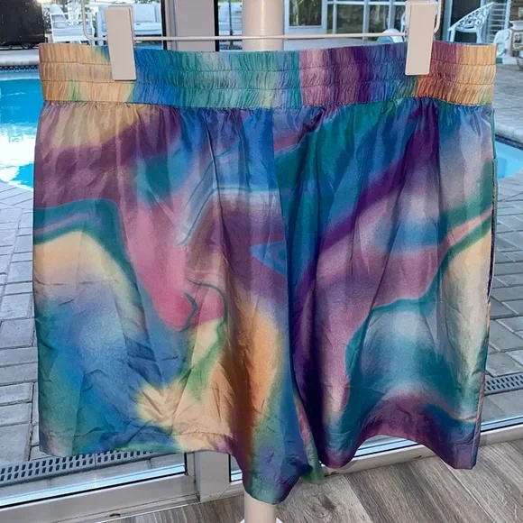 Johnny Was Merida marble silk short size medium. Fully lined with silk. Pockets